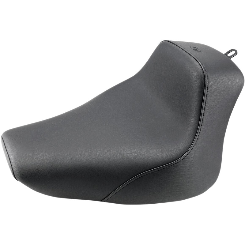 Renegade Heels Down Solo Seat – 00-06 Softail