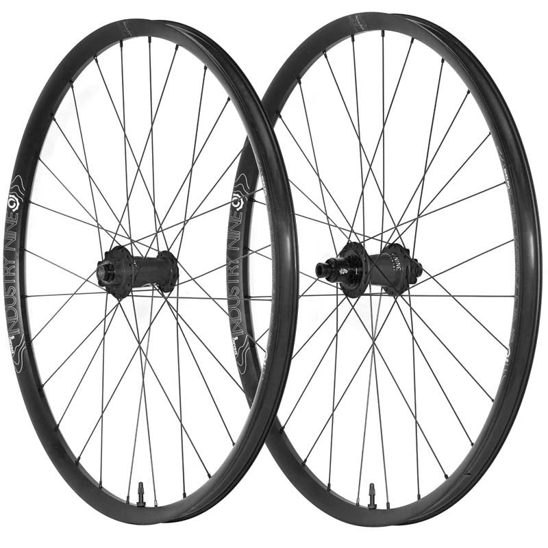 Industry Nine Enduro S Classic – 29″ – Black Hydra Hubs – 15×110 & 12×148 – XD – 28h