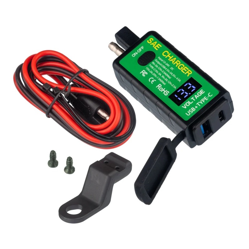 MotoPlug SAE to USB with Voltmeter – 1x USB A & 1x USB C Port