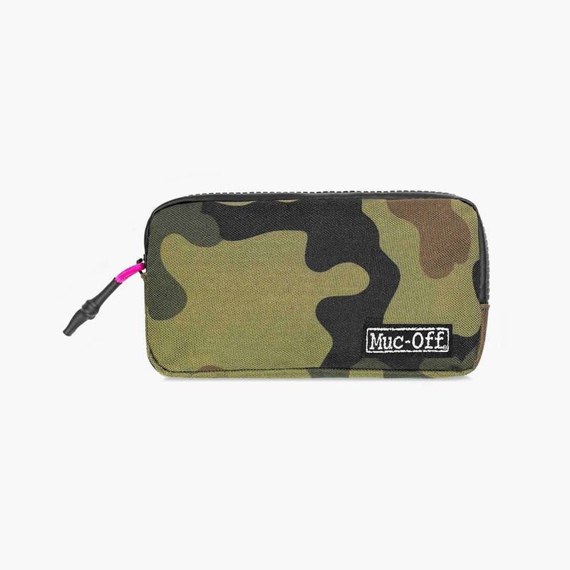 Essentials Case – Camo
